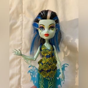 Monster High Glowsome Ghoulfish Frankie